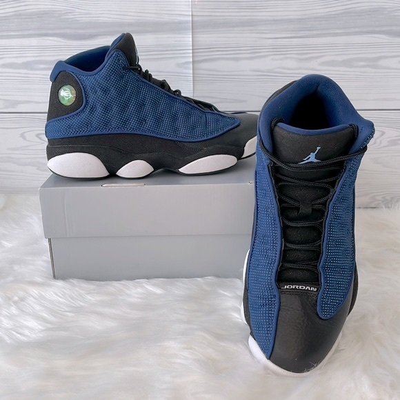 Air Jordan 13 Retro - Picture 2 of 12